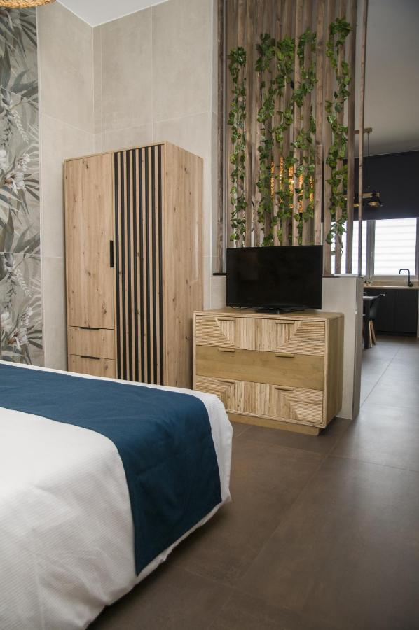 Suite 18 Luxury Apartments Bari Exterior foto