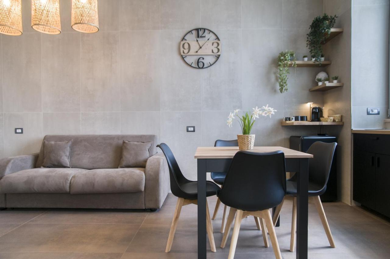 Suite 18 Luxury Apartments Bari Exterior foto