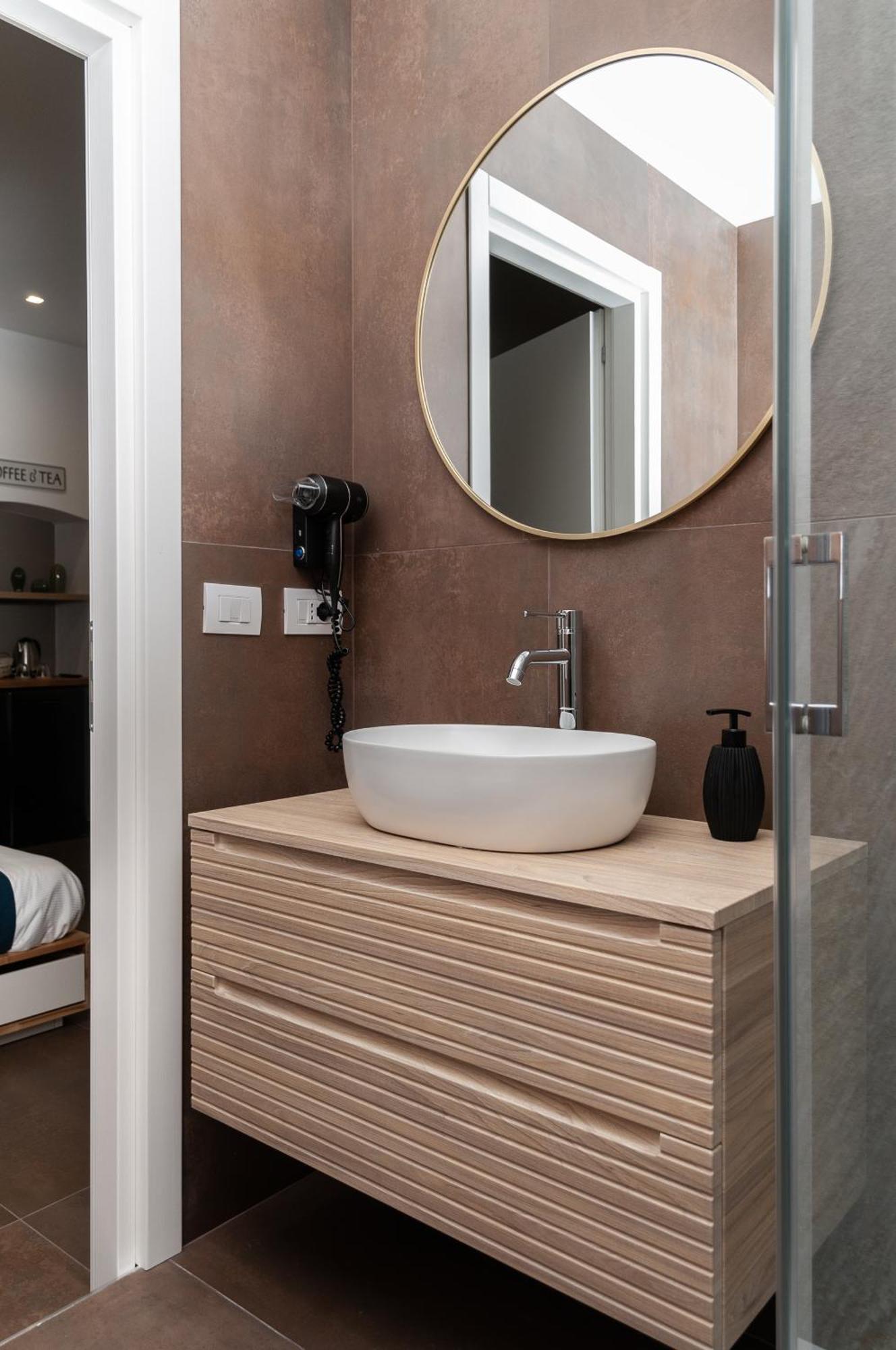 Suite 18 Luxury Apartments Bari Exterior foto
